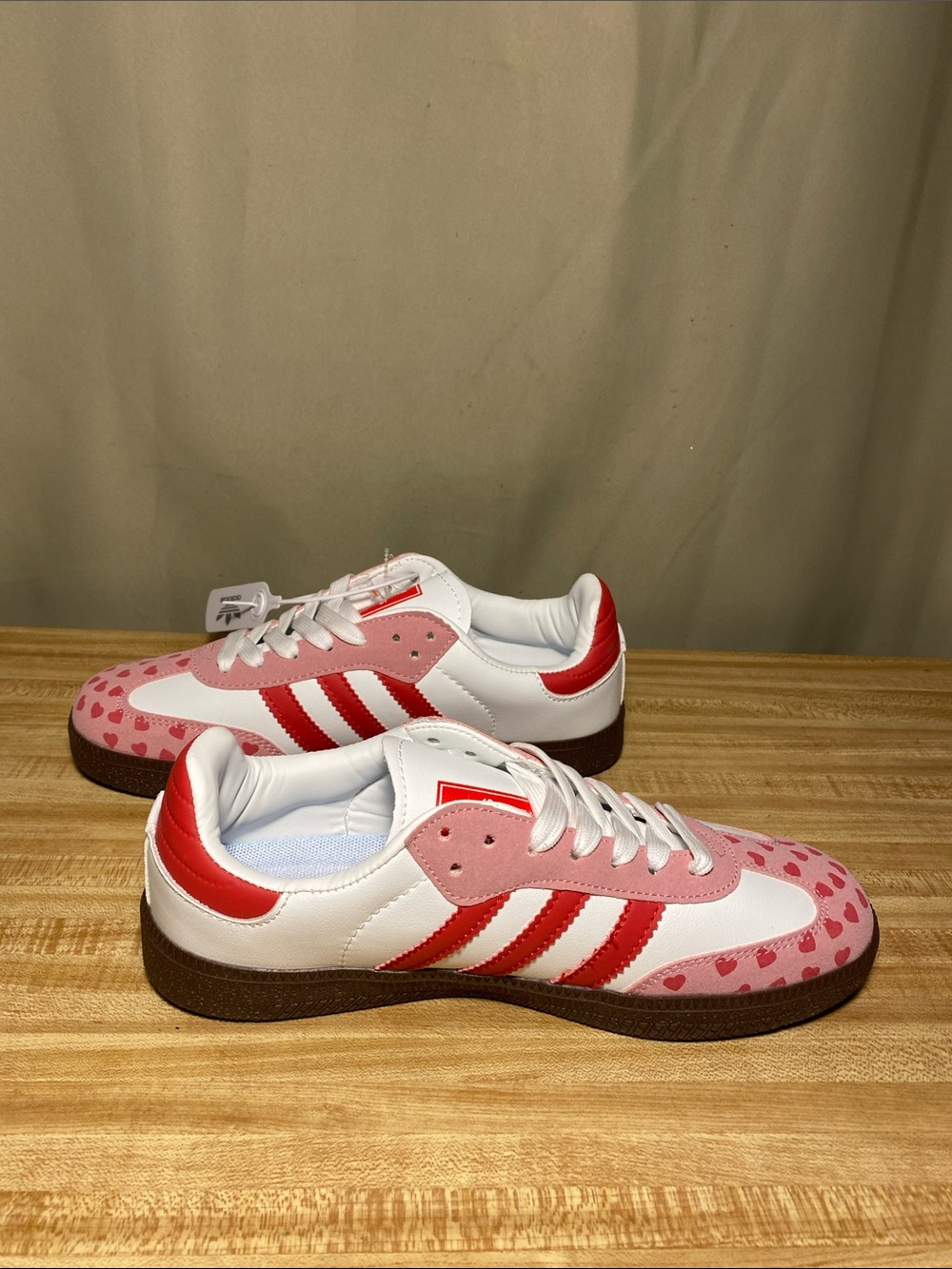 Adidas Samba Comme de Garçons Hearts Special Edition Sneakers 9 Euro 43 NWOT - Picture 5 of 8